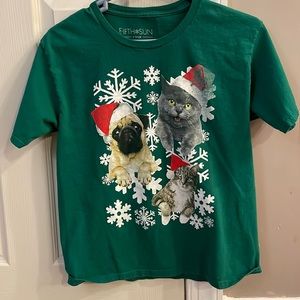 Christmas shirt / two cats & one dog in Santa hats